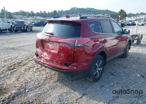 2018 Toyota Rav4 Xle z USA, uszkodzony, nr VIN 2T3RFREV2JW763262